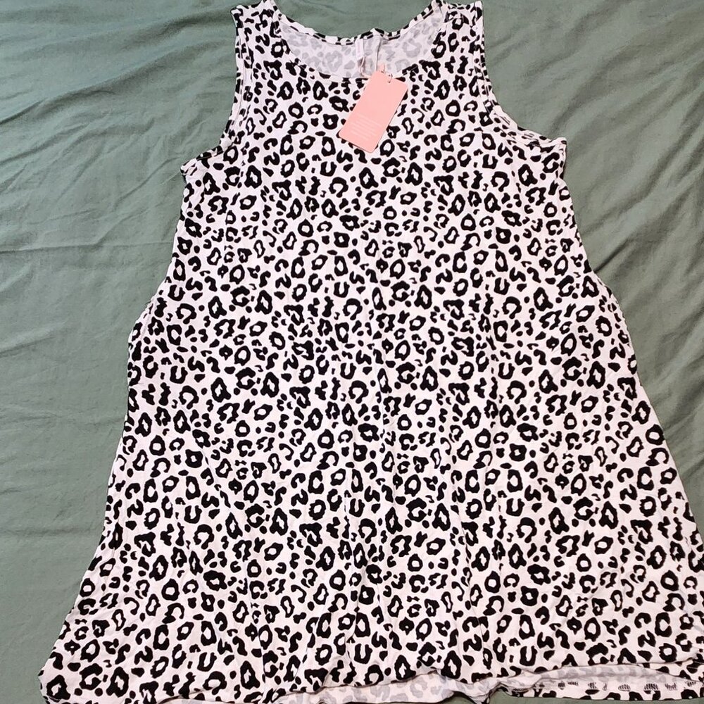 NWT Black & White Leopard Tunic